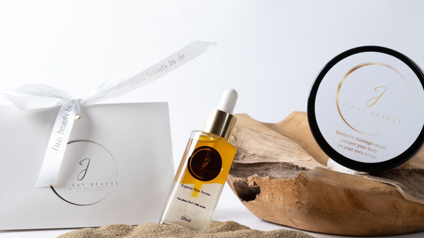 Sesja produktowa kosmetyków | Markowa Fotografia Karolina Marek | J'NAY BEAUTY