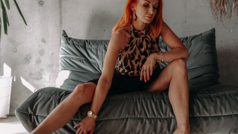 Sesja kobieca w apartamencie